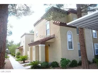 Photo #5: 2067614 Listing