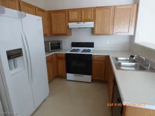 Photo #5: 2067722 Listing 