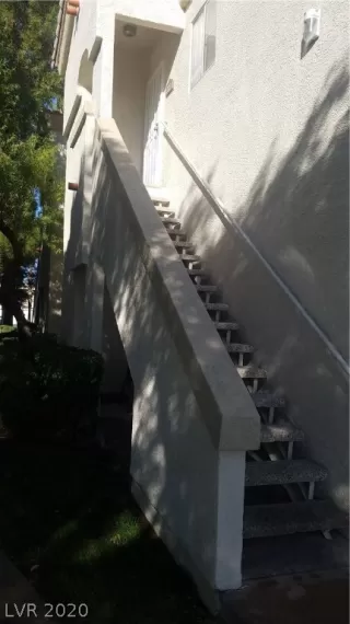 Photo #1: 2067821 Listing