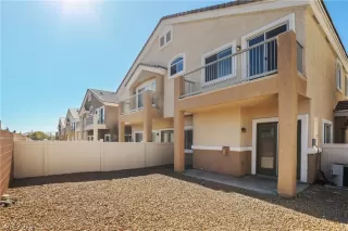 Photo #4: 2067829 Listing