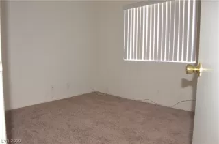 Photo #6: 2067857 Listing 