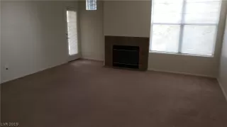 Photo #5: 2067888 Listing 