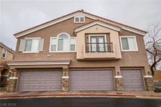 Photo #1: 2068021 Listing