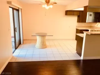 Photo #1: 2068100 Listing