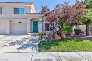 Photo #2: 2068110 Listing