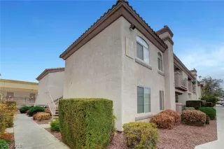 Photo #1: 2068133 Listing 