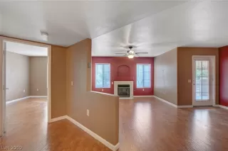 Photo #3: 2068133 Listing 