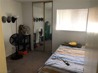 Photo #6: 2068142 Listing 