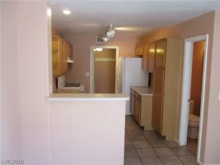 Photo #6: 2068227 Listing 