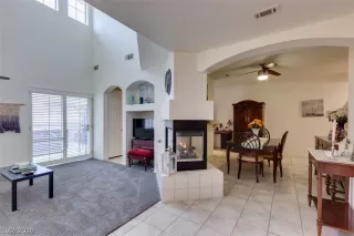 Photo #3: 2068234 Listing