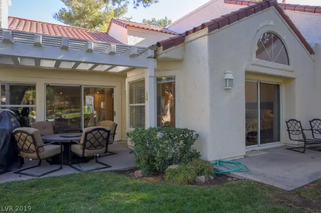 MLS: 2068471 Condo For Sale