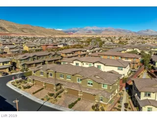 Photo #1: 2068659 Listing 