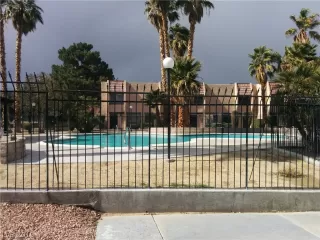 Photo #1: 2068674 Listing