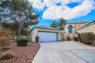 Photo #2: 2068676 Listing 