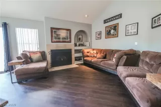 Photo #6: 2068676 Listing 