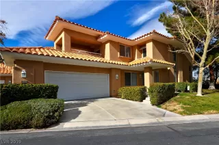 Photo #1: 2068739 Listing