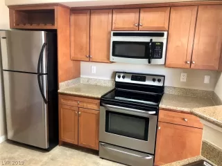 Photo #2: 2068745 Listing