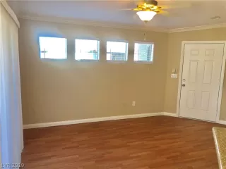 Photo #3: 2068745 Listing