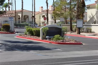 Photo #1: 2068766 Listing 