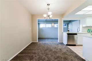 Photo #5: 2068771 Listing