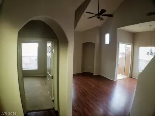 Photo #1: 2068852 Listing