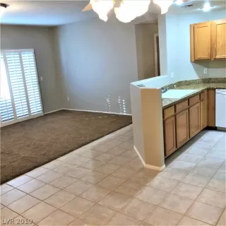 Photo #6: 2068880 Listing 