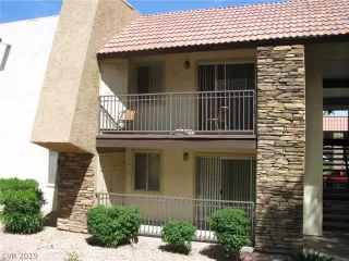 Photo #3: 2068956 Listing