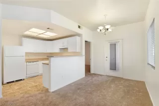 Photo #4: 2068996 Listing 