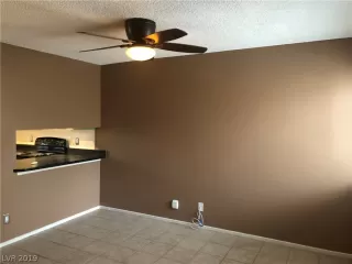 Photo #1: 2069058 Listing 