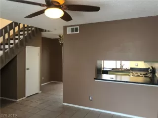 Photo #2: 2069058 Listing 