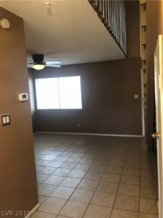 Photo #4: 2069058 Listing 