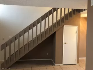 Photo #5: 2069058 Listing 