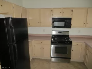 Photo #5: 2069220 Listing