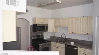 Photo #2: 2069241 Listing 