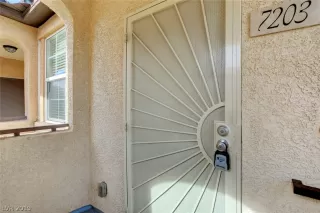 Photo #1: 2069257 Listing