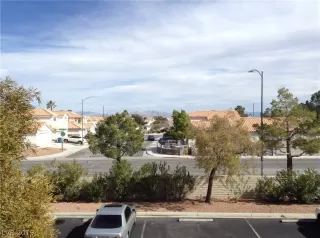 Photo #4: 2069258 Listing