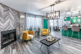 Photo #4: 2069350 Listing