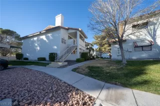 Photo #1: 2069402 Listing