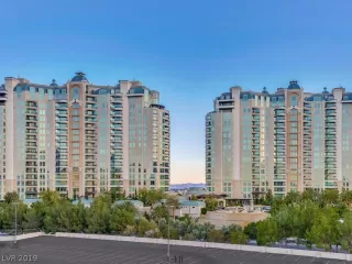 Photo #1: 2069422 Listing 