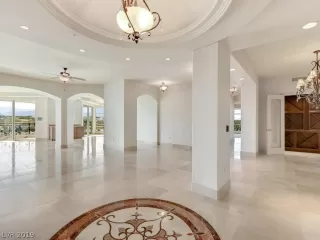 Photo #4: 2069422 Listing 