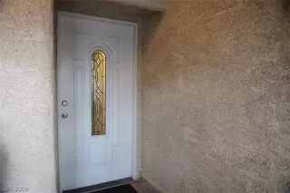 Photo #3: 2069425 Listing