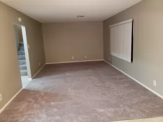 Photo #5: 2069459 Listing 