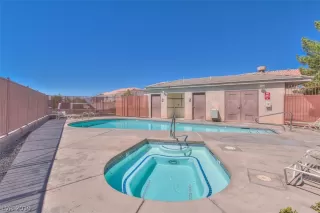 Photo #2: 2069489 Listing 