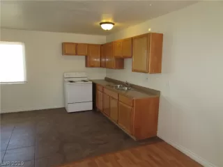 Photo #2: 2069564 Listing 