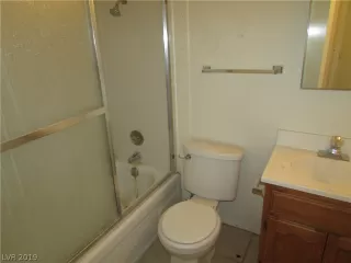 Photo #5: 2069564 Listing 