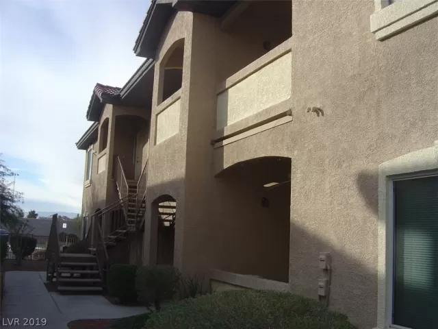 MLS: 2069571 Condo For Sale