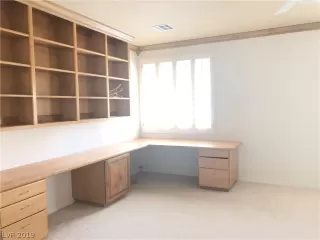 Photo #5: 2069590 Listing 