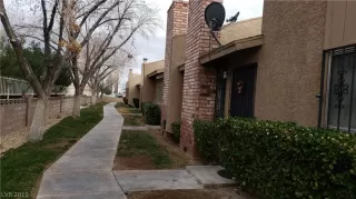 Photo #5: 2069603 Listing 