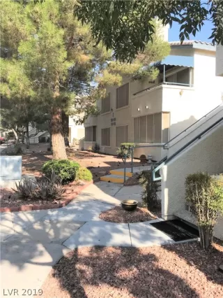 Photo #1: 2069641 Listing