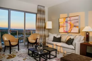 Photo #3: 2069645 Listing